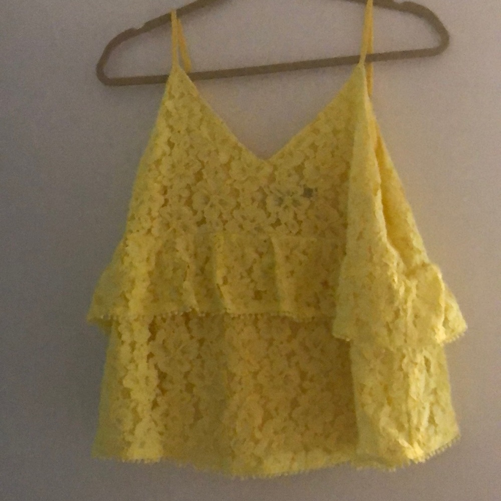 Sugar+L!Ps yellow lace tiered tank top - Large